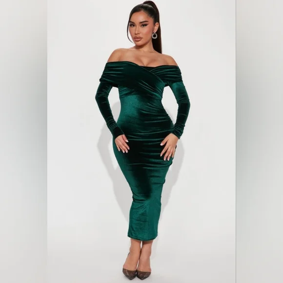 High Slit Ruched Long Sleeve Tricot Off Shoulder, Ignore The Romance Velvet Midi Dress in Hunter, Size M, For Cocktail | Fashion Nova High Slit Ruched Long Sleeve Tricot Off Shoulder, Ignore The Romance Velvet Midi Dress in Hunter, Size M, For Cocktail | Fashion Nova